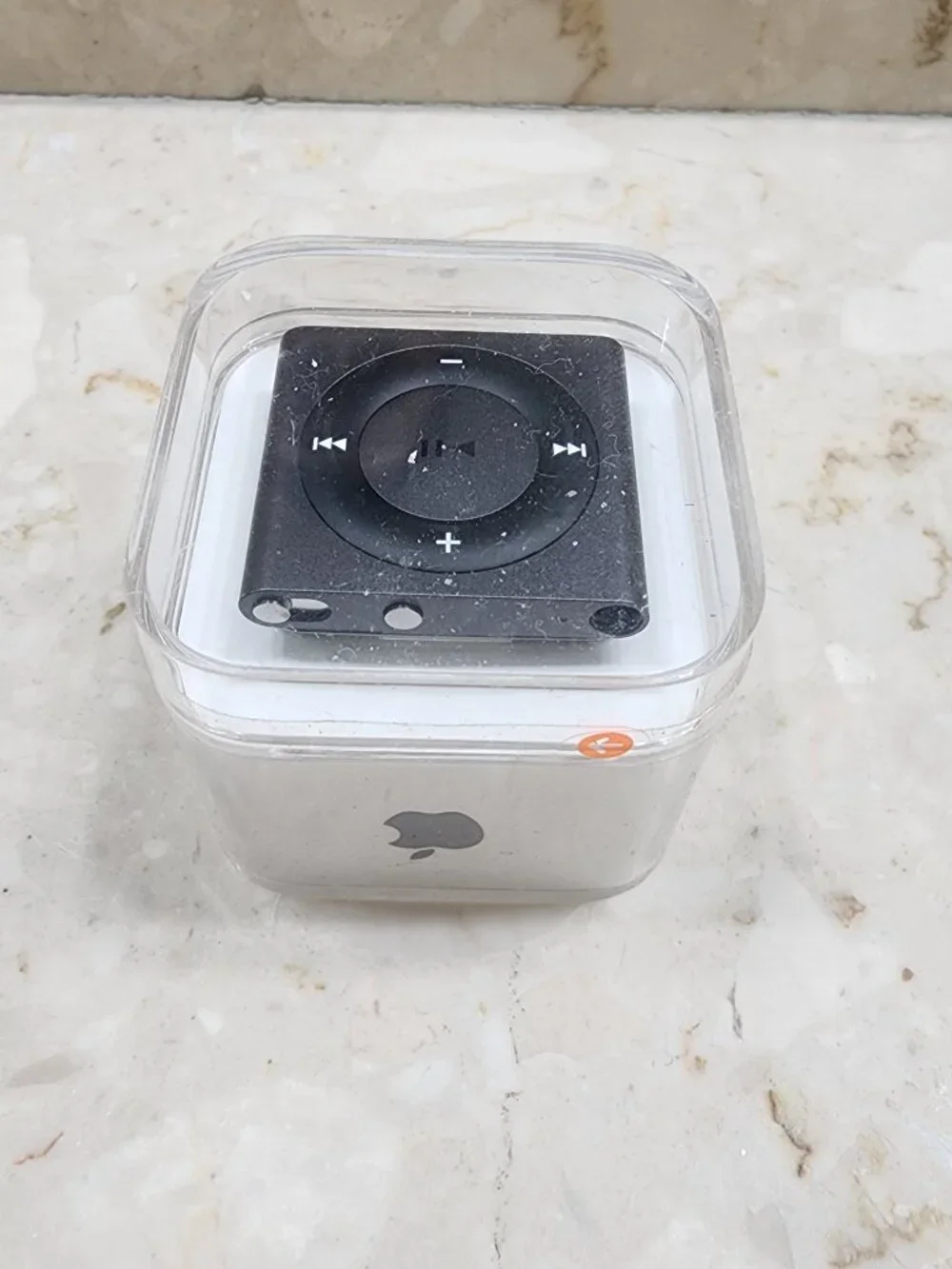 Brand New Sealed Apple iPod shuffle 4th Generation Graphhite Black (2 GB)